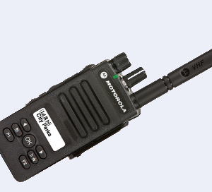 Ročna radijska postaja Motorola DP2600E VHF