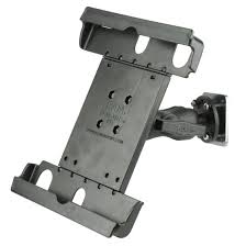 RAM® Dashboard-Mount w/Backing-Plate for 9"-10.5" Tablets